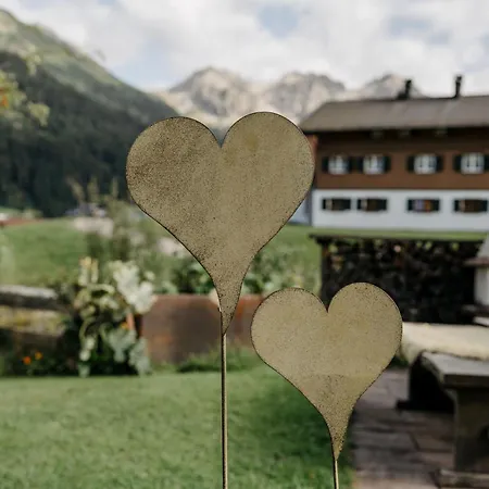 Gastehaus Fritz Guest house Mittelberg